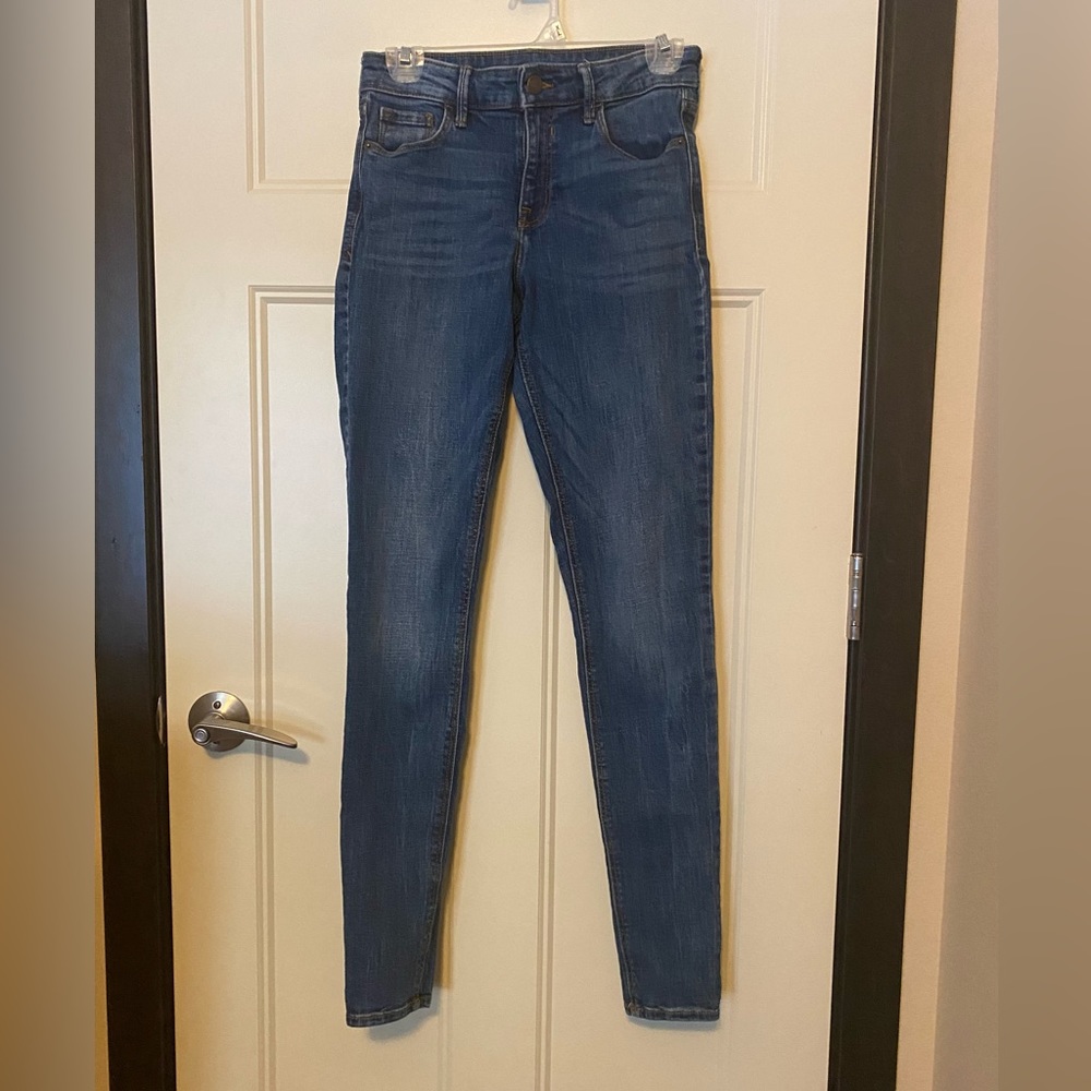 Women’s Old Navy Rockstar Super Skinny Mid-rise Jeans sz 4 Tall